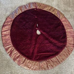 🎄🌟HP🌟VTG 2002 Martha Stewart Burgundy Velvet & Satin Round Christmas Skirt